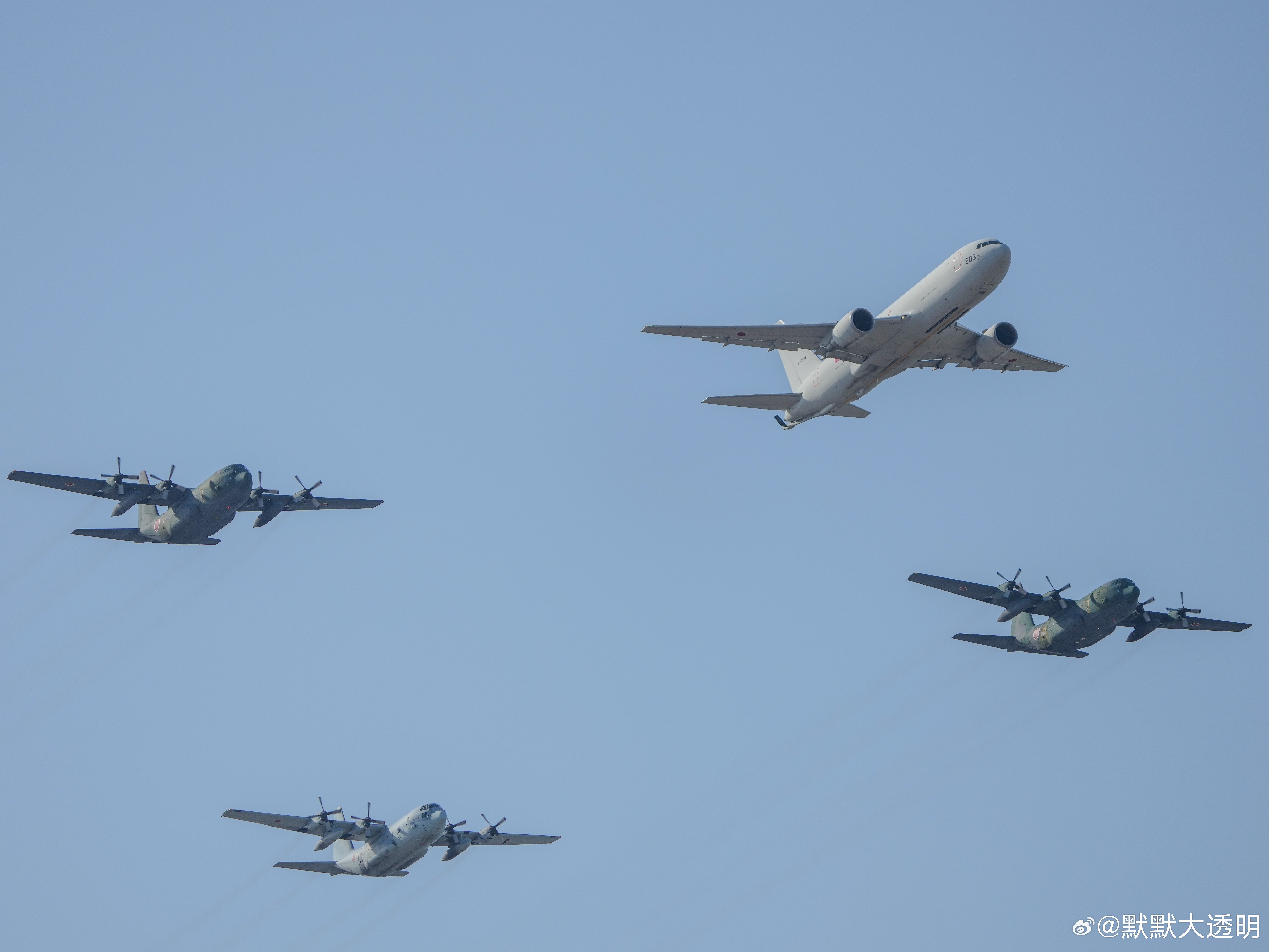 小牧基地航空祭盛大开幕，首架表演飞机于2025年2月28日震撼升空