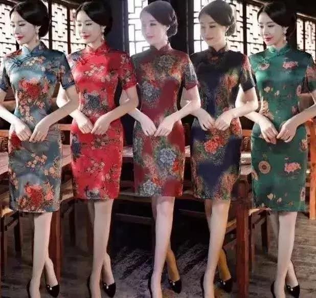 关于送丝巾的话