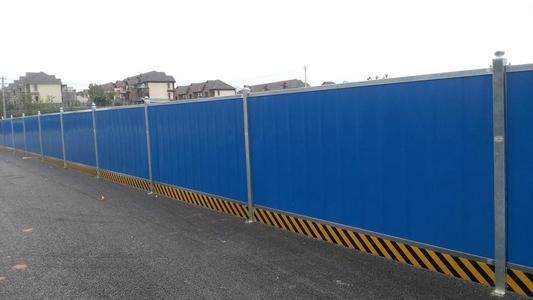 工地围挡施工，现代建筑工地的必要措施与规范管理