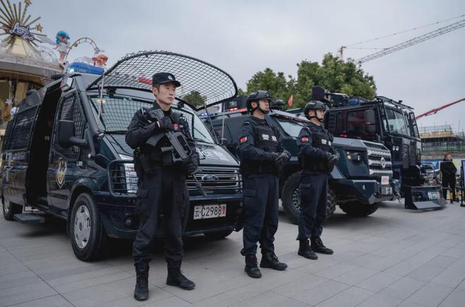 进口特警车，现代警务的新力量