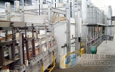 玻璃窑炉与滤料，工艺革新与材料选择的重要性