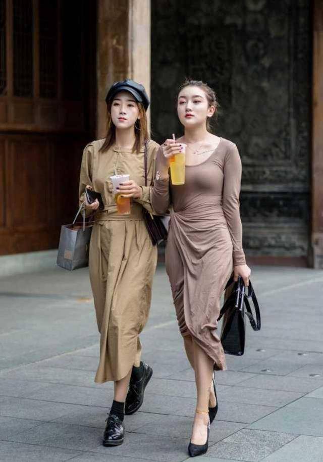 时尚姐妹，她们的魅力与风采