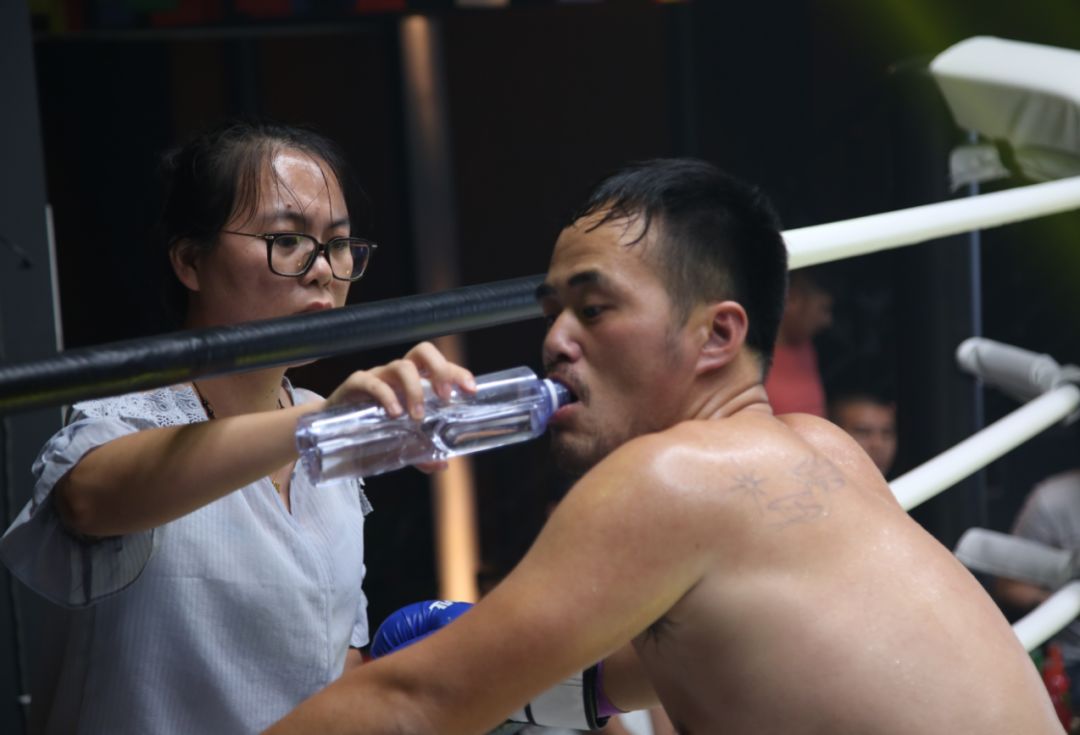 业余拳击赛报名正式启动，激发你的斗志与激情！