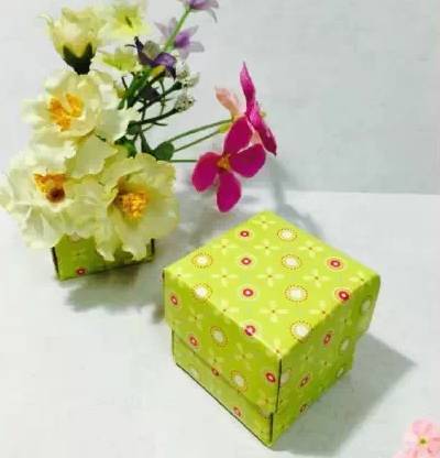 简单礼盒包装方法，轻松打造精美礼物