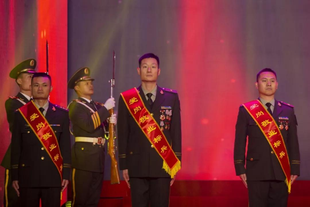 武警执勤训练，塑造新时代安全卫士的坚实基石