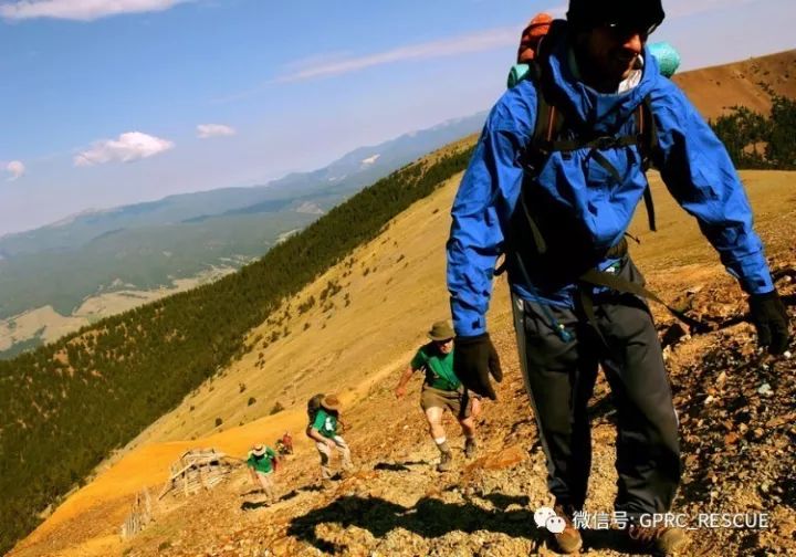 探寻登山鞋背后的故事，一家优秀厂家的成长历程与品质追求