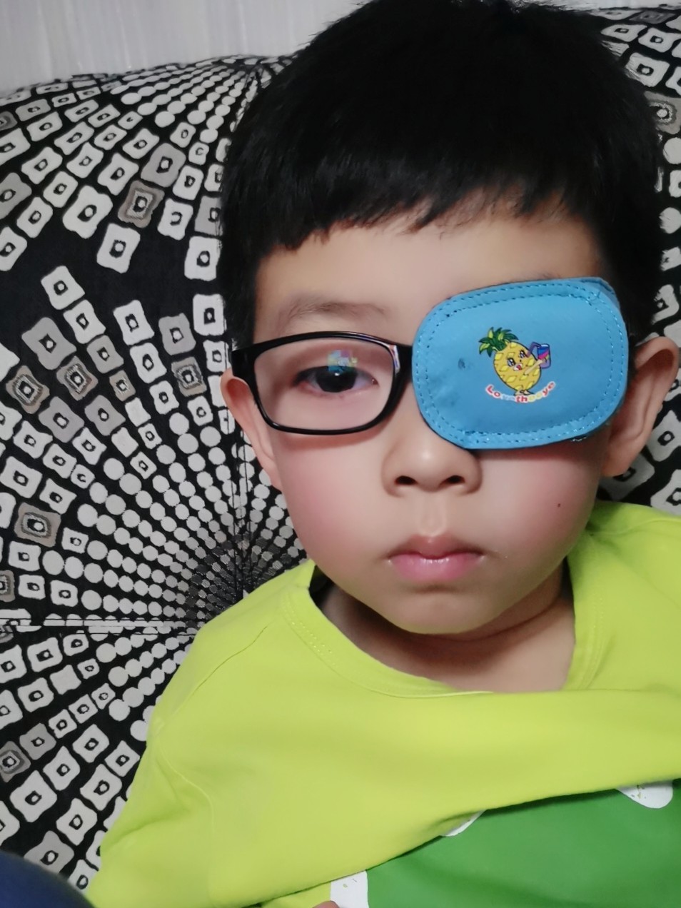 弱视不肯戴眼罩，理解并引导患者正视问题