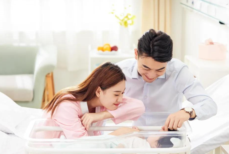 母婴产品，关爱新生，呵护成长
