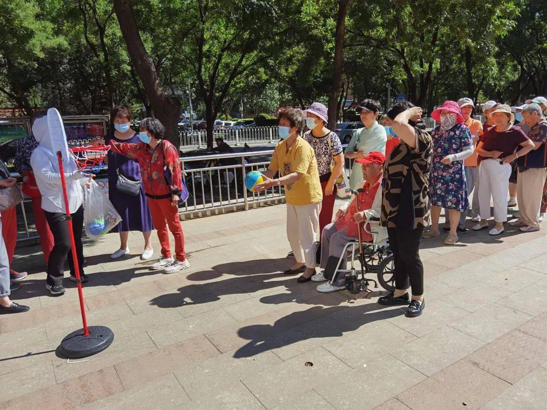 为谋取正当利益，探索个人与社会的和谐共生之道