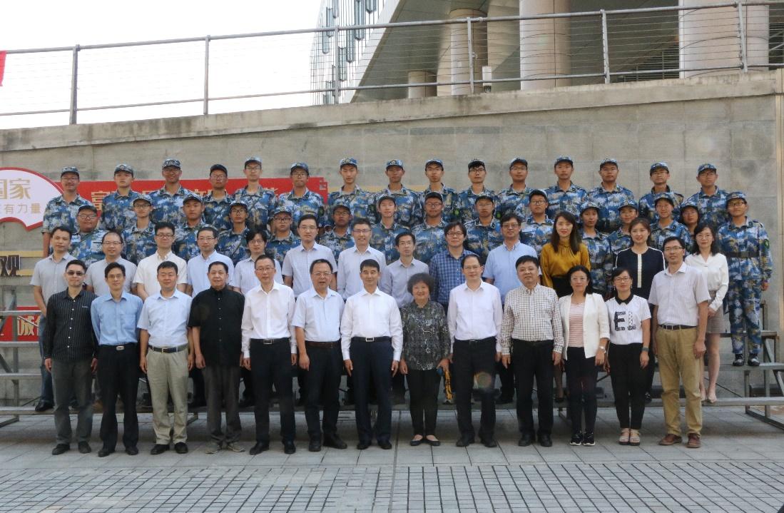 坐飞机有带领服务吗——航空旅行中的专业引领与个性化体验