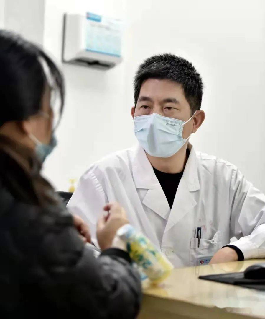 合肥省立儿童专家童光磊，医术精湛，关爱儿童健康