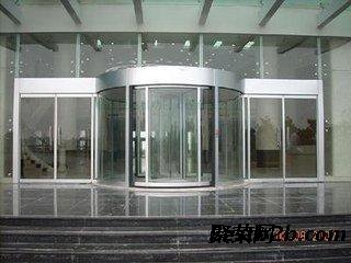 滑动玻璃门，现代建筑的优雅与实用之选