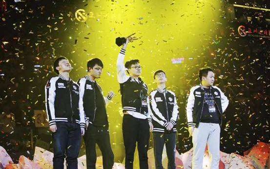 DOTA IG夺冠阵容，荣耀背后的传奇故事