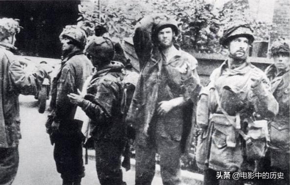 二战中伞兵的卓越贡献与传奇经历