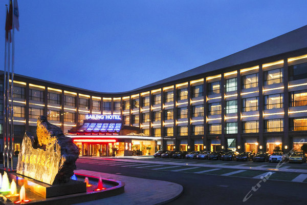 珠海香江酒店自动门，现代酒店的智能化标志