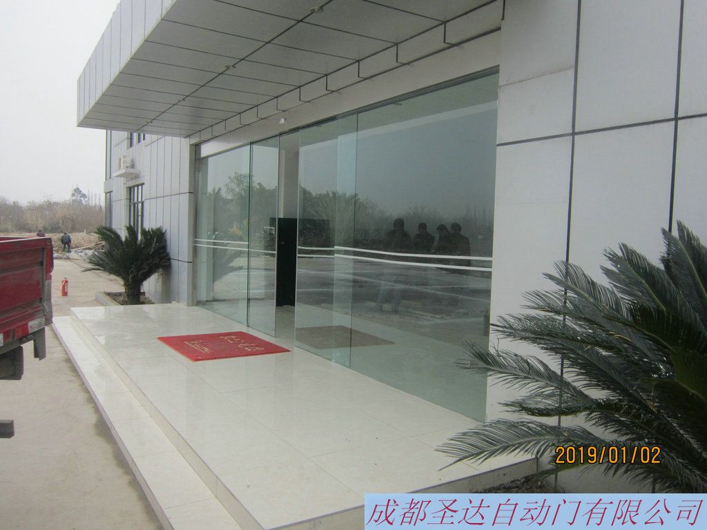 成都圣达自动门，科技与艺术的完美融合