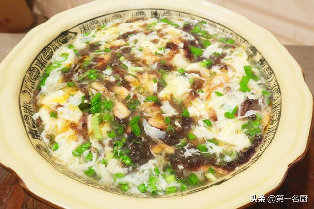 如何完美勾芡紫菜蛋花汤——一道家常美食的烹饪艺术