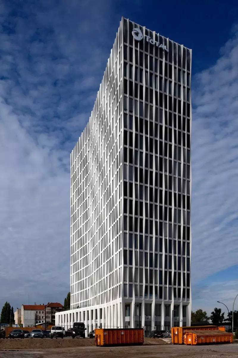 陆锋金属建材，塑造现代建筑之美