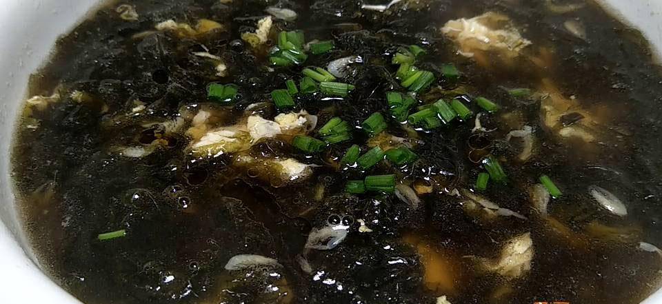 紫菜蛋花虾皮汤，一道美味与健康并存的佳肴